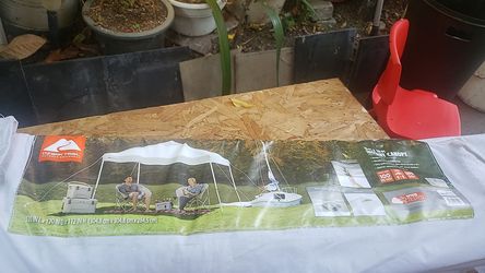Instant canopy