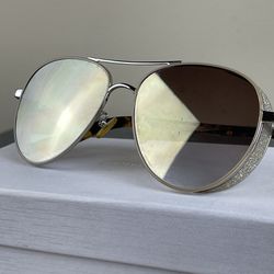 Women’s Sunglasses Gold
