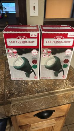 2 New LED Floodlights/ Can Change To green/ Red For Christmas 