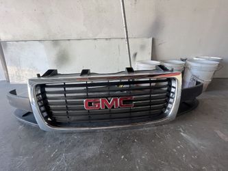 2018-20 GMC Savana front grill