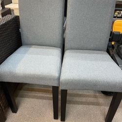 Set Of 4 Chairs Assembled 