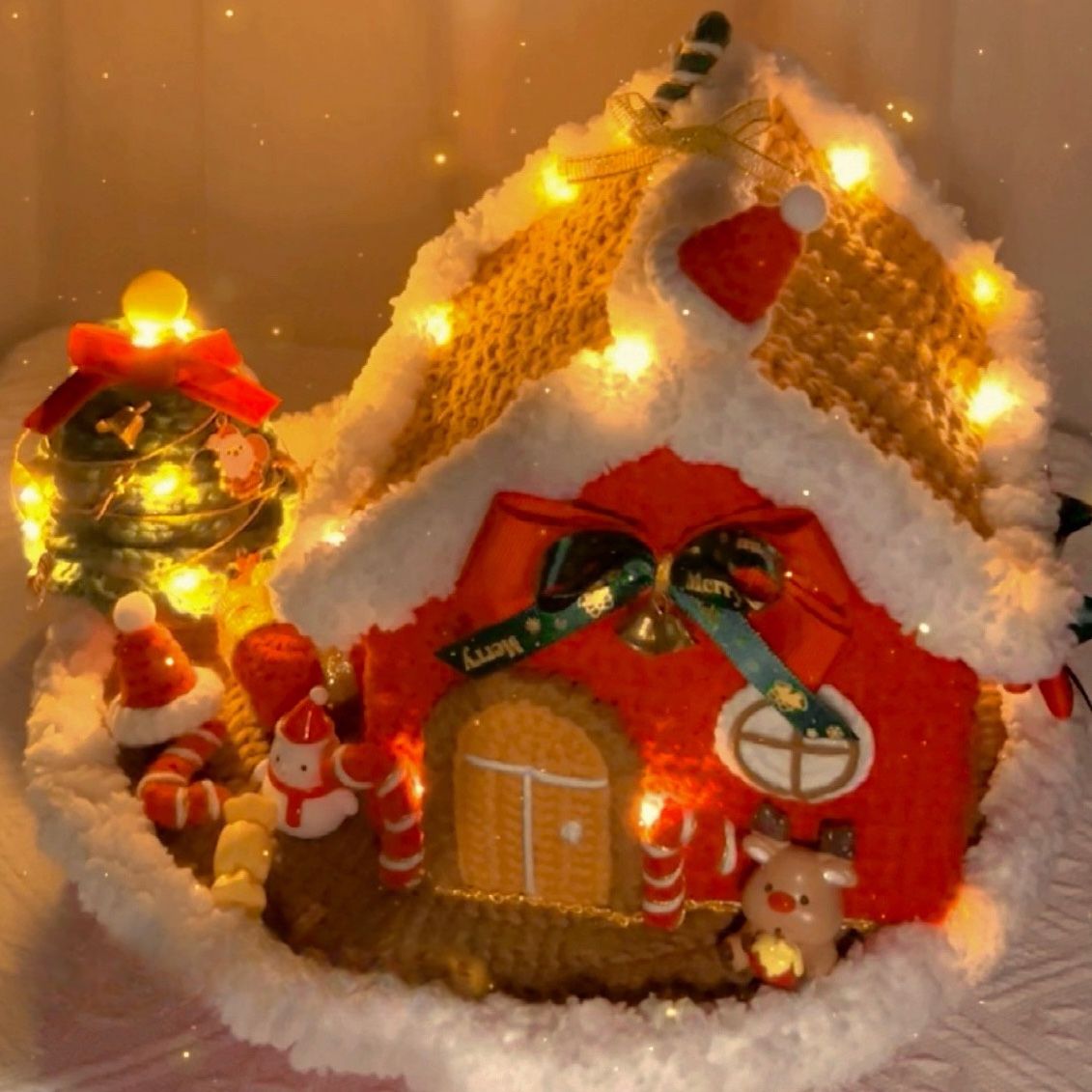 【Custom】Crochet 3D Christmas Gingerbread House with Light