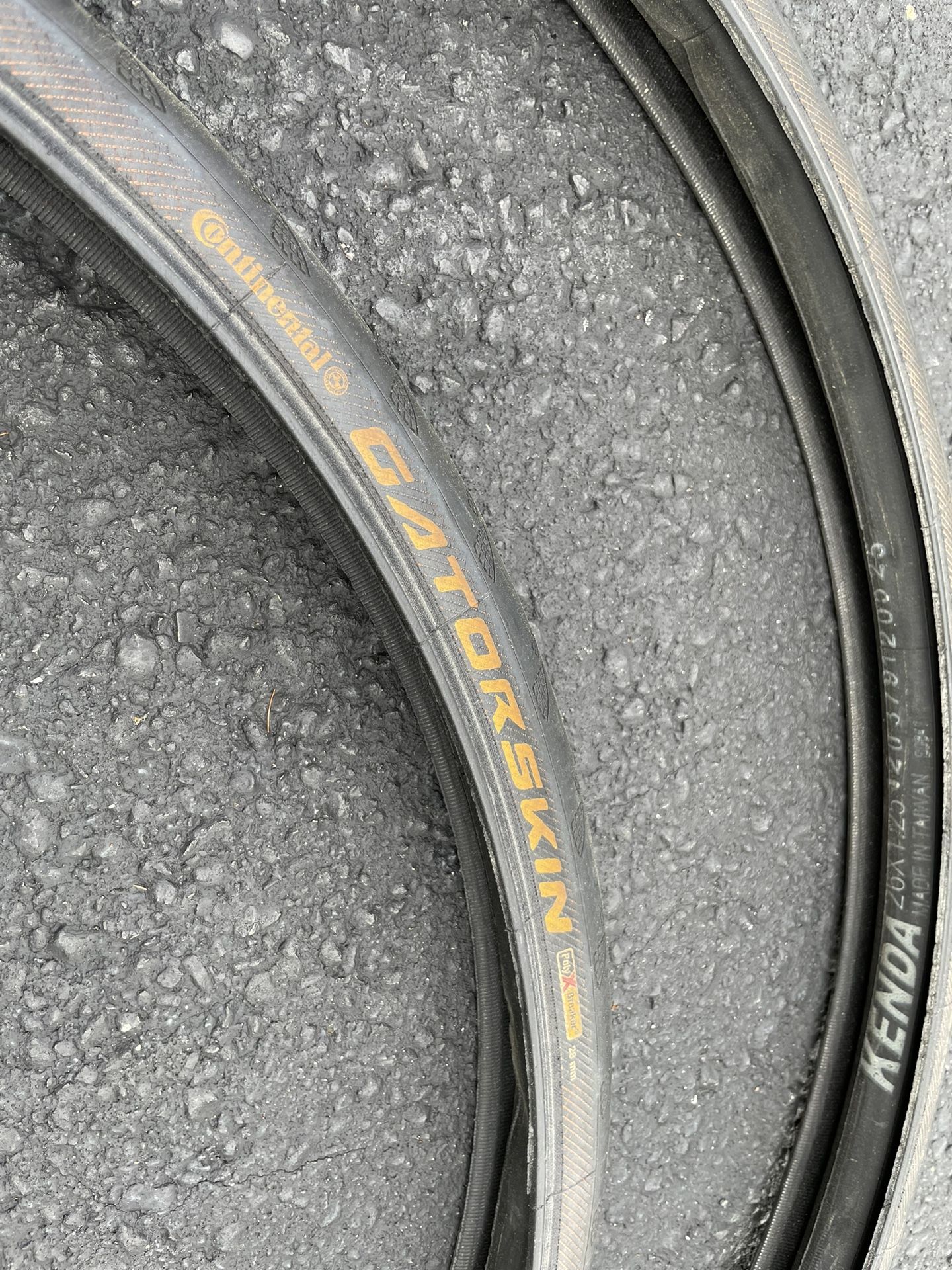 Gatorskin Tires And Inner Tubes For 26in Bike Wheel for Sale in Miami