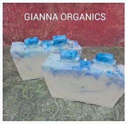 Cranberrys fizz coconut milk soap bar