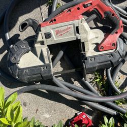 Milwaukee Bansaw 