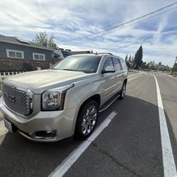 2016 GMC Yukon Denali