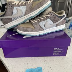 Dunk Low SB Big Money Savings