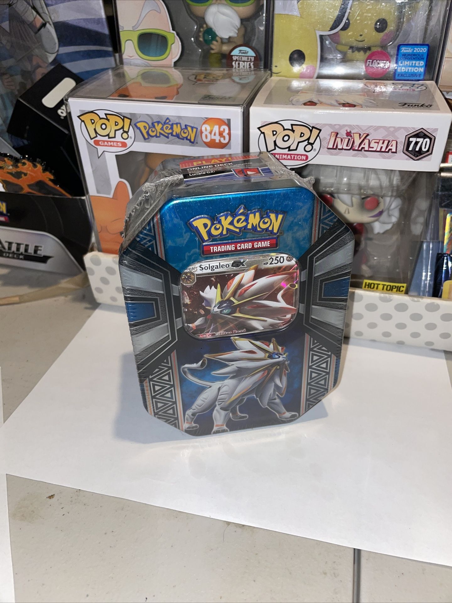Pokemon TCG 2017 Solgaleo GX Tin Legends Of Alola New Sealed 4 Booster Packs