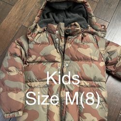 Kids Gap Snow Jacket size Medium 8