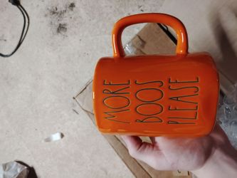 Mugs