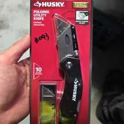 Husky
Folding Lock-Back Utility Knife