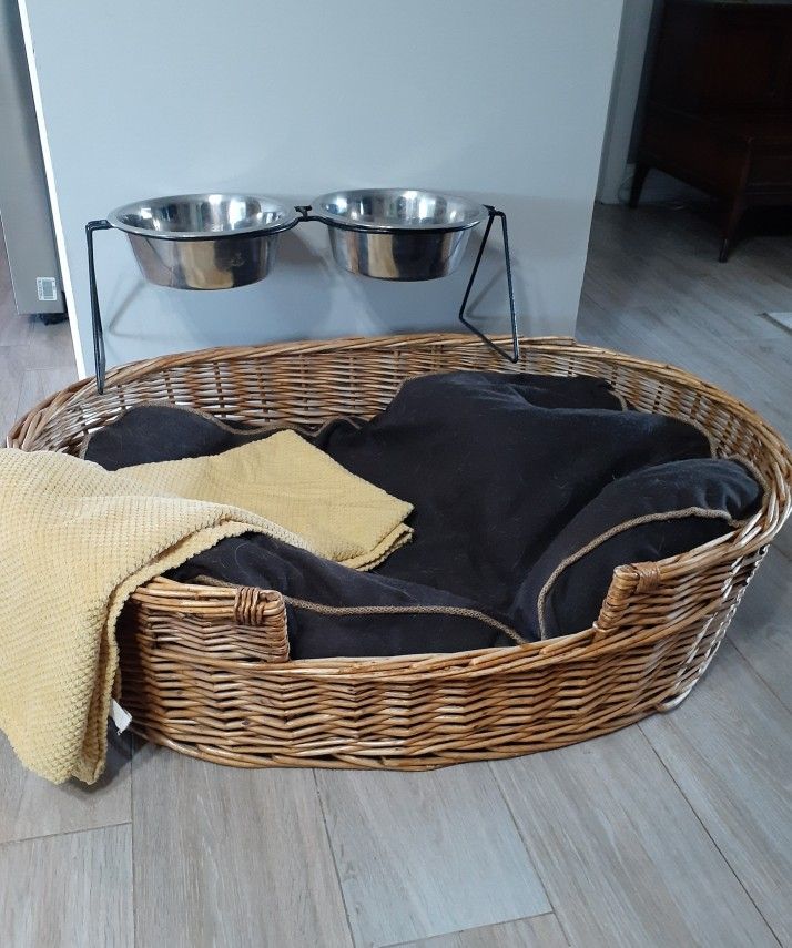 Dog Bed Basket and Elevated Stainless Steel Food Dish