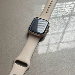 Apple watch 8 series