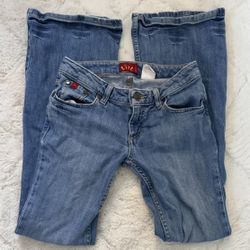 Low Rise Tilt Flared Jeans 