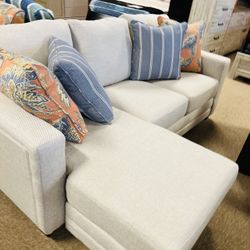 Stylish Very nice Reversible Chaise Couch!