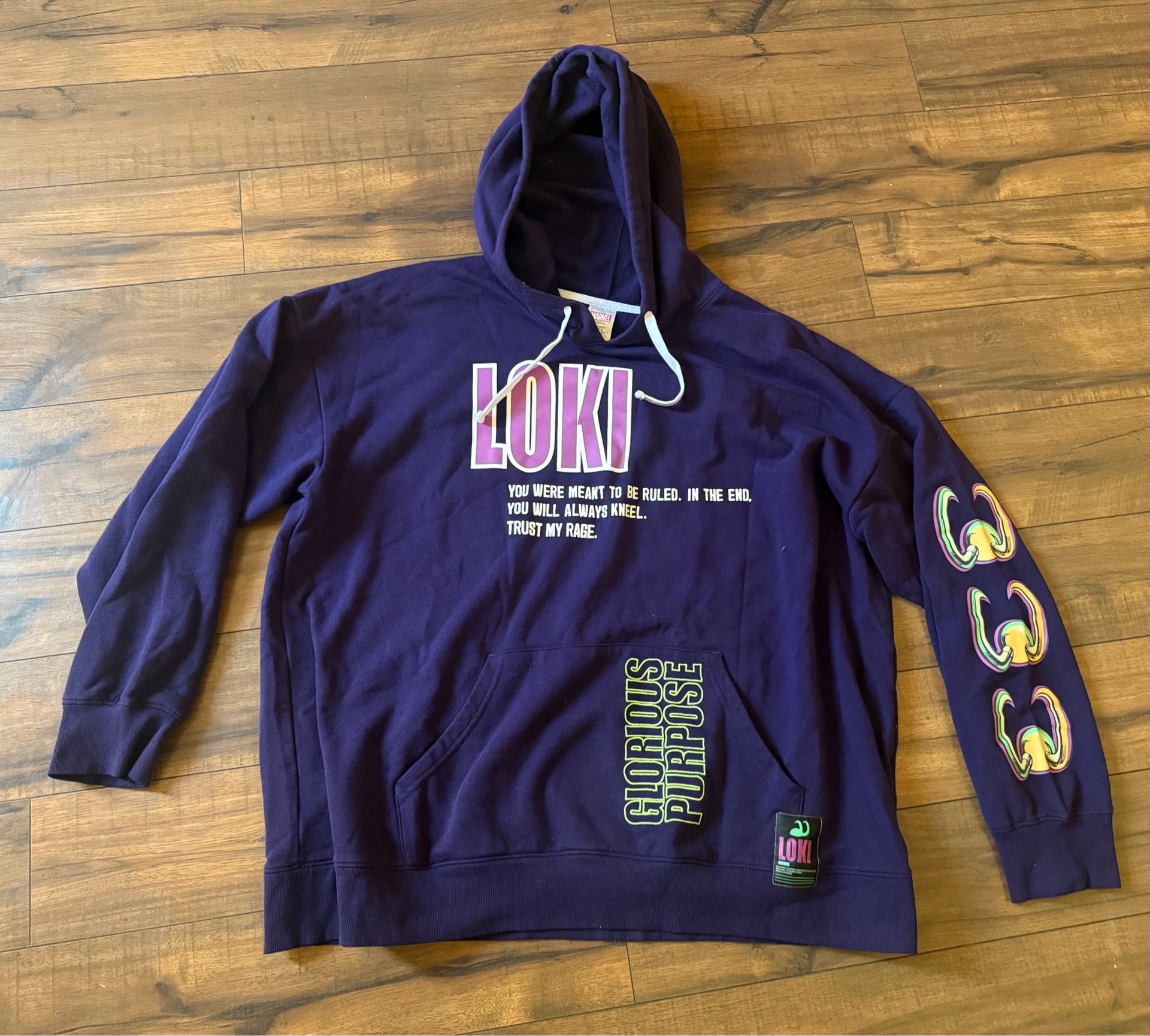 Disney Parks Marvel Loki Master of Mischief Purple Pullover Hoodie Size XXL