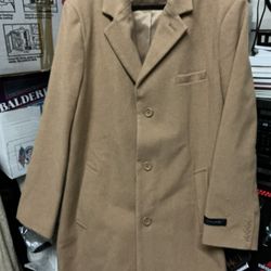 Men’s TAHIRA COAT/ Size 48R/ Pick Up Only/ First Come