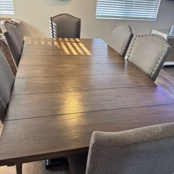 Selling Kitchen Table Buffet Table