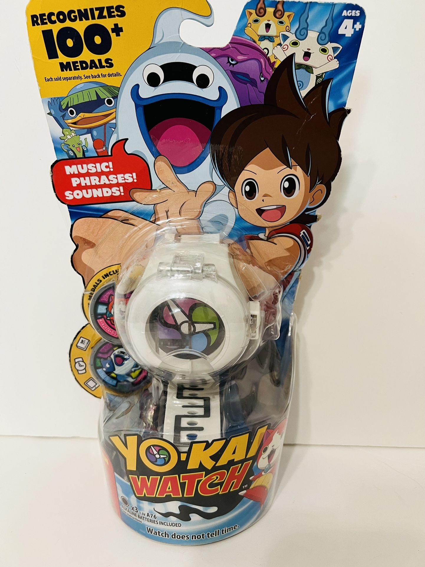 Yo-kai Watch Hasbro White with 2 Medals Recognizes 100+ Medals