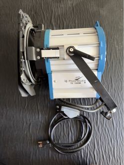 LS Photo Studio Pro TS 1000W Studio Light