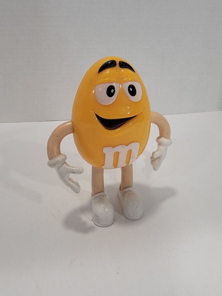 M&M Yellow Character 5.25" Rubber & Hard Plastic Figure ~ Freestanding, M&Ms