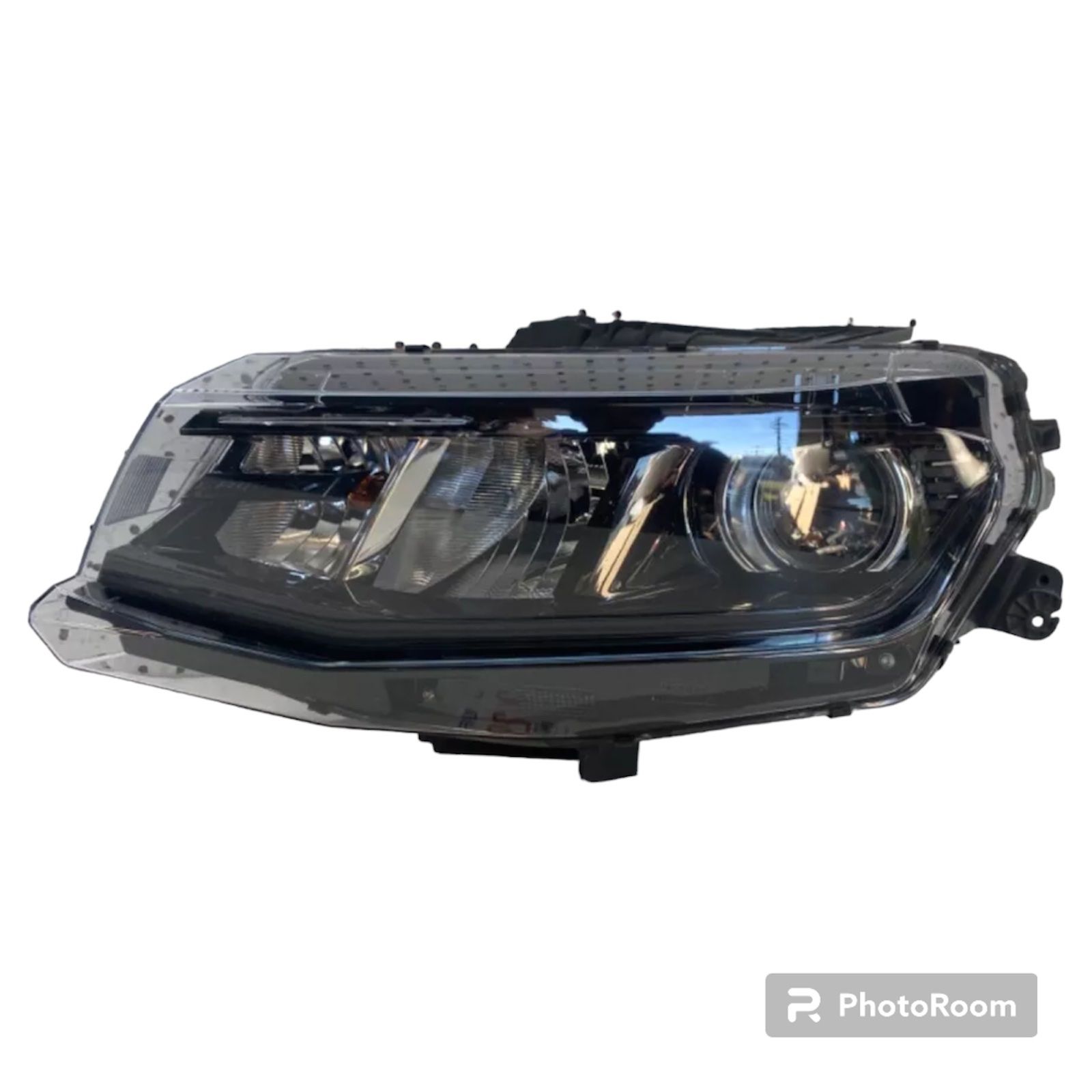 2016 2018 CHEVROLET CAMARO LEFT SIDE HALOGEN HEADLIGHT OEM