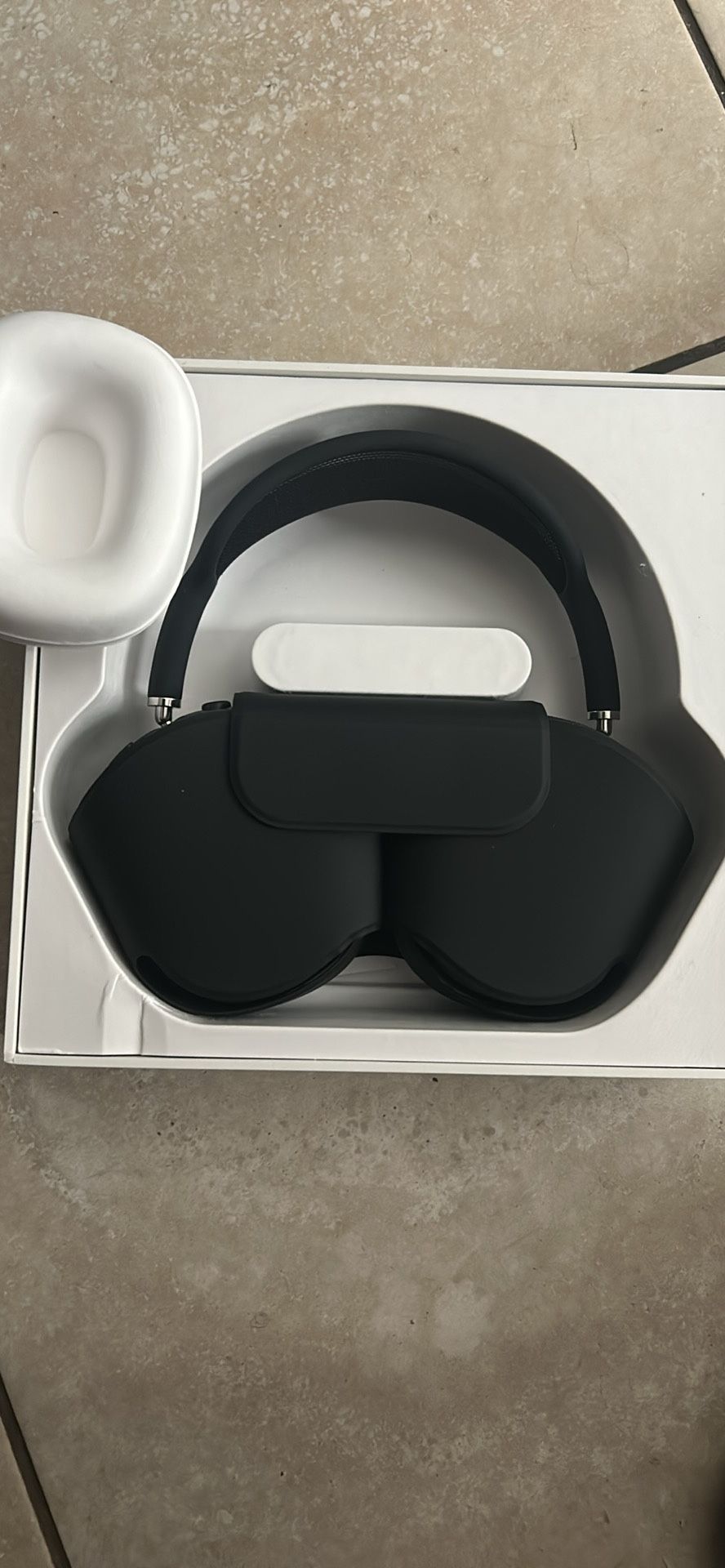 airpod maxes