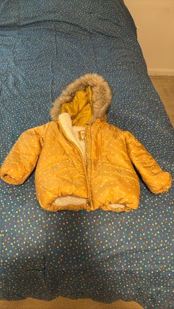 Girls 2T Yellow And White Polka Dot Winter Jacket $15 OBO