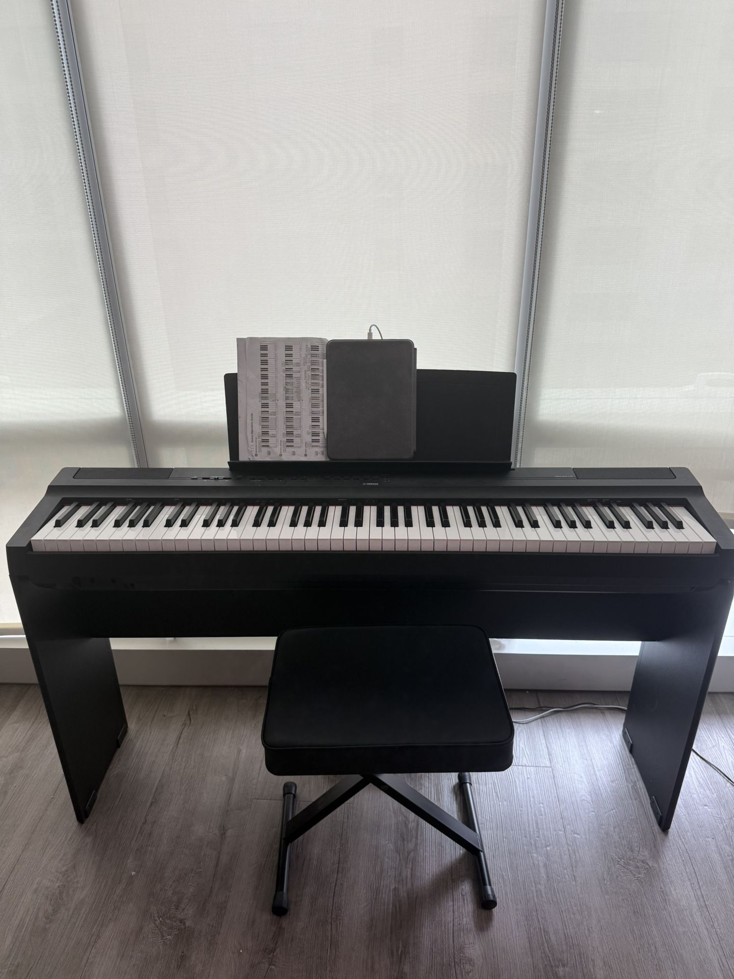 Yamaha P-125
