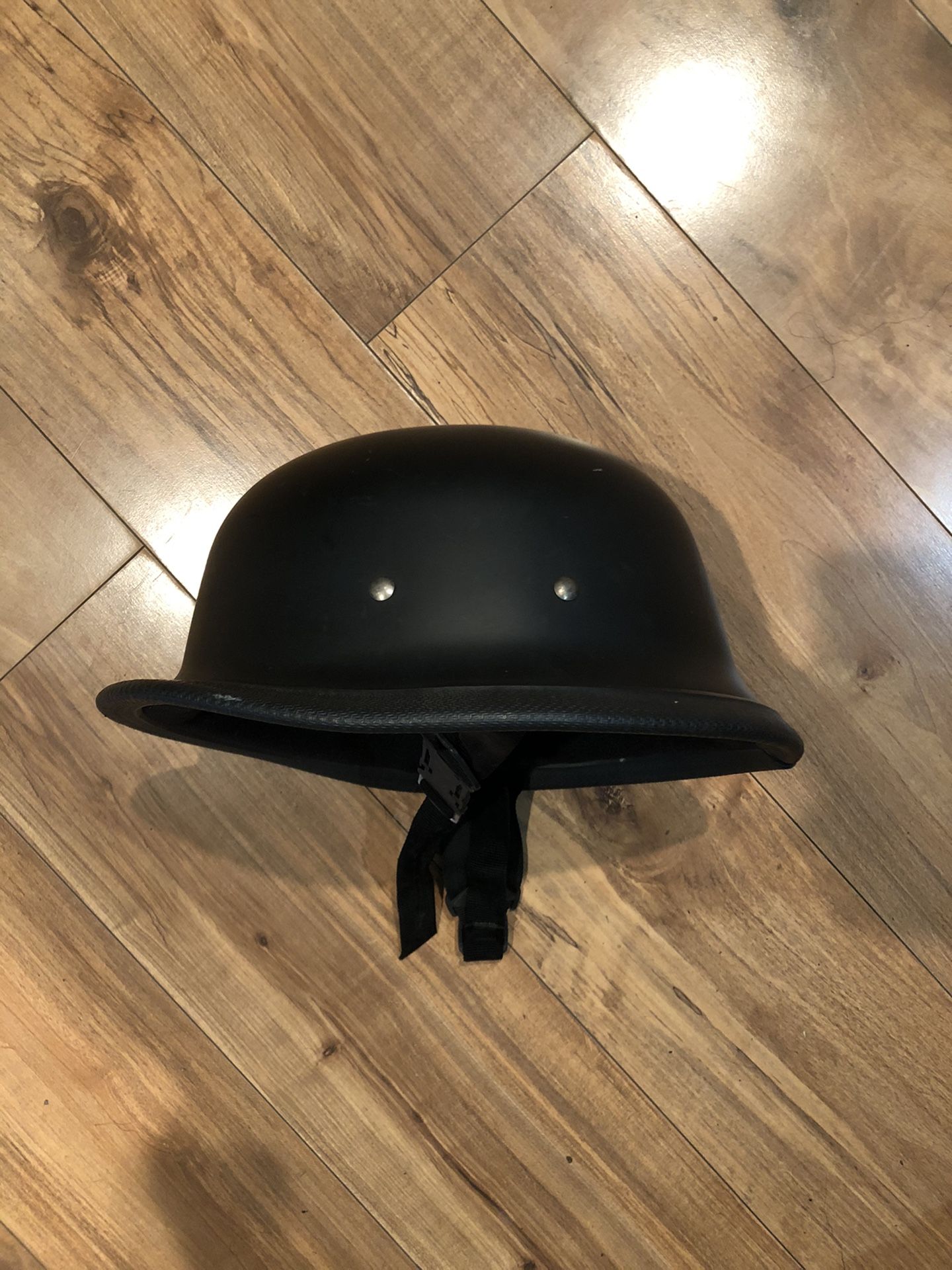 Motorcycle helmet