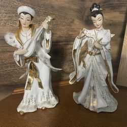 Vintage 1956 Beautiful Hand Painted Asian couple made by Lefton China