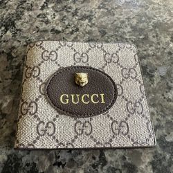 Gucci Wallet 