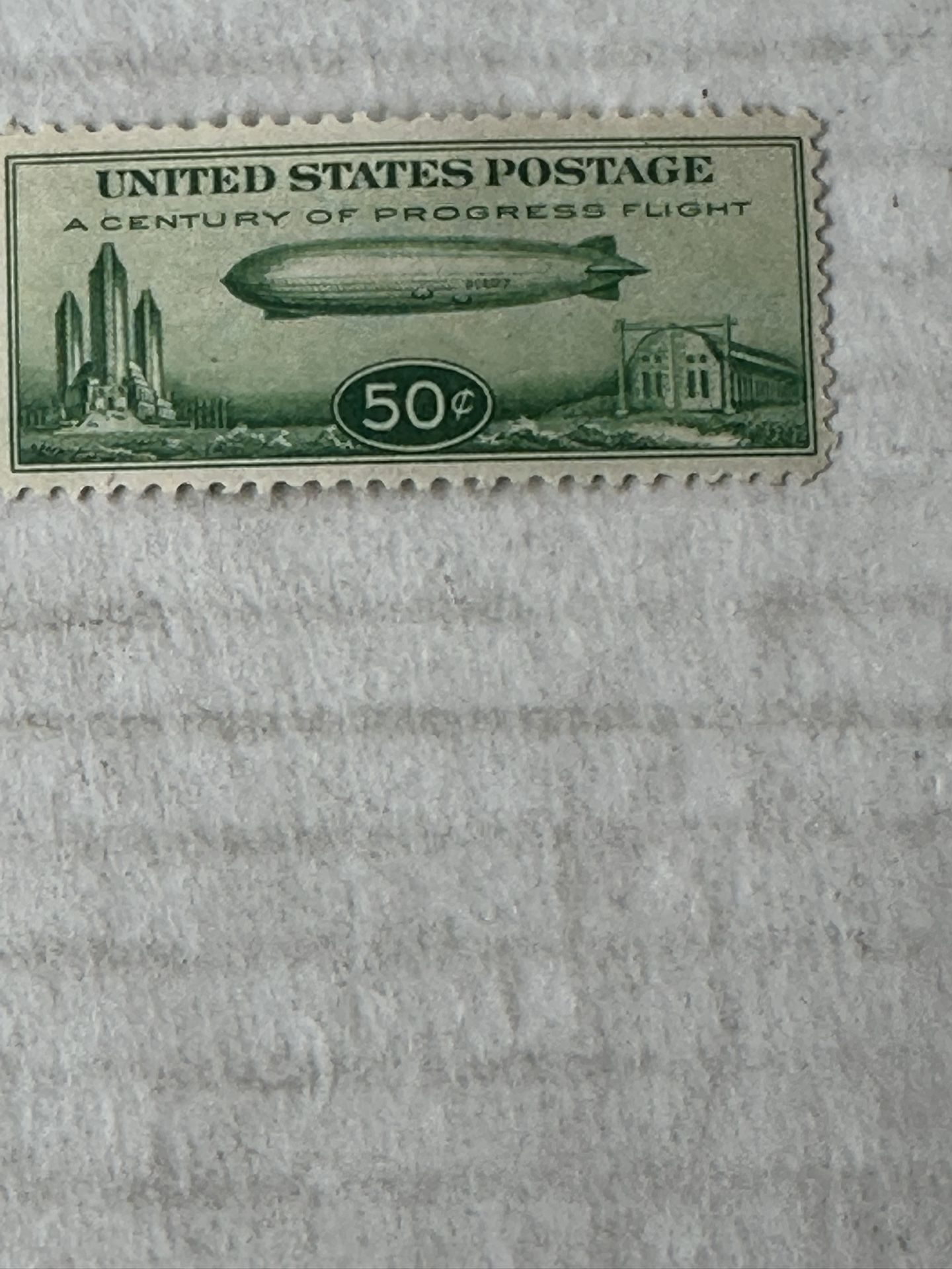 United States C18 Zeppelin Mint Hinge Stamp