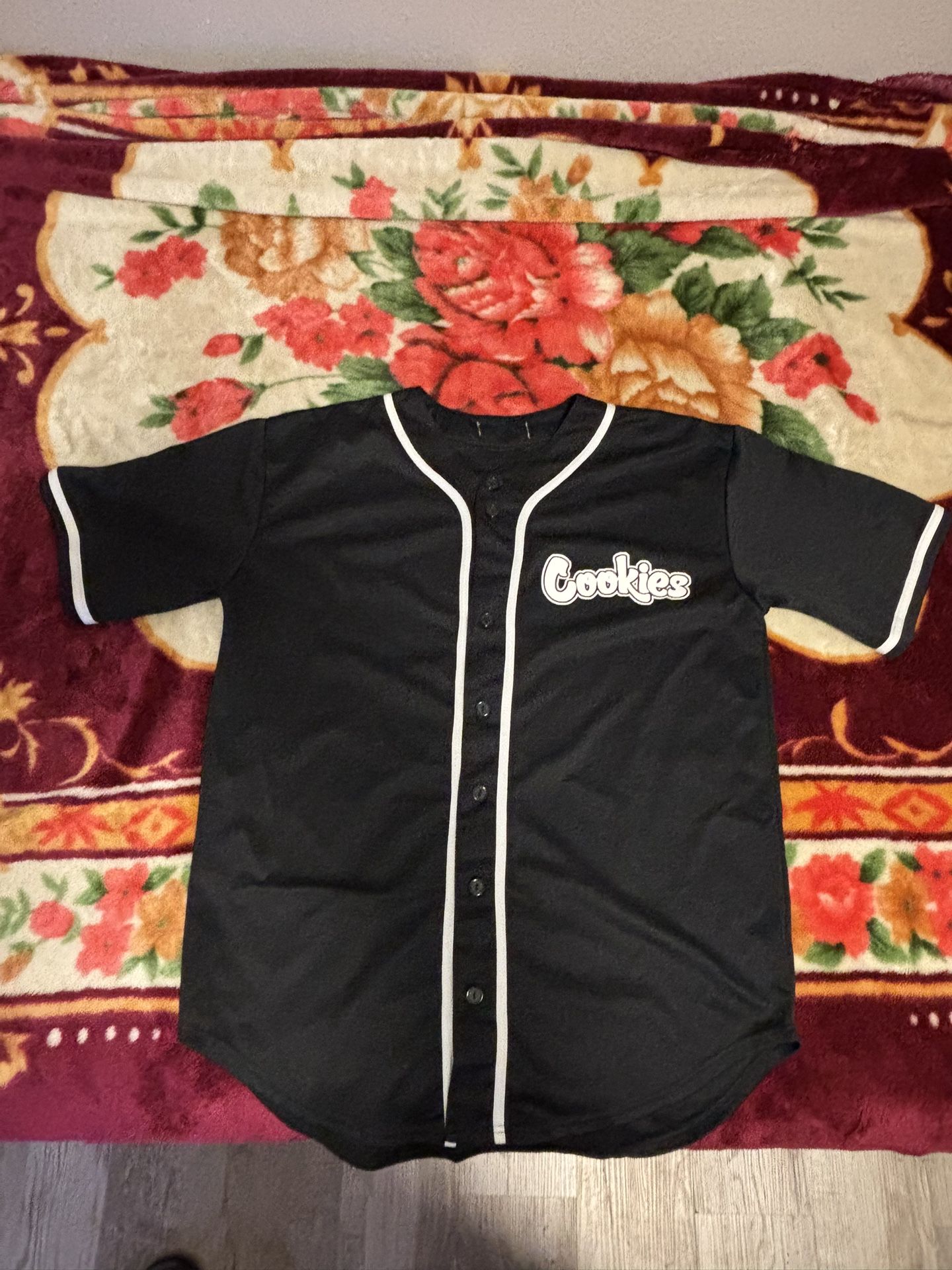 Cookies Button Up