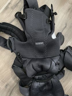 Baby Bjorne Carrier