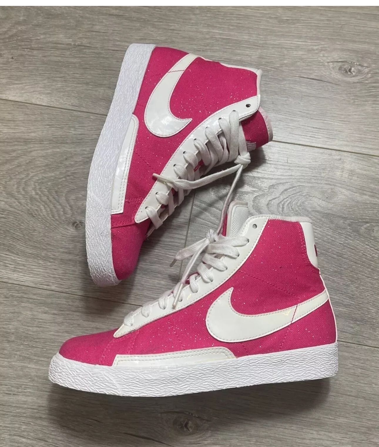 Nike Youth Blazers 5Y Or 6.5 Woman’s