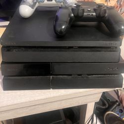 PS4 