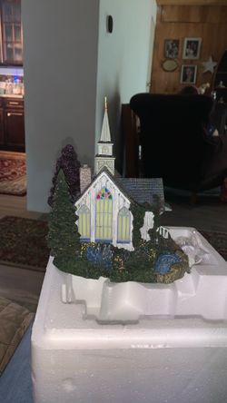 Thomas Kinkade Hawthorne village collection seaside chapel
