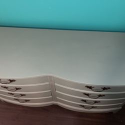 Dressers 