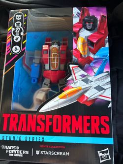 Transformers Studio Series Starscream Action Figure