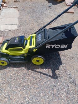 Ryobi 40v   20".   Self propelled mower.