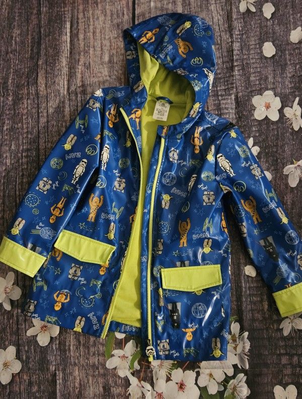 Star Wars Rain Jacket Size 5-6