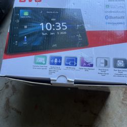 JVC  Monitor With Receiver  KWM-560BT New  $270 Firm