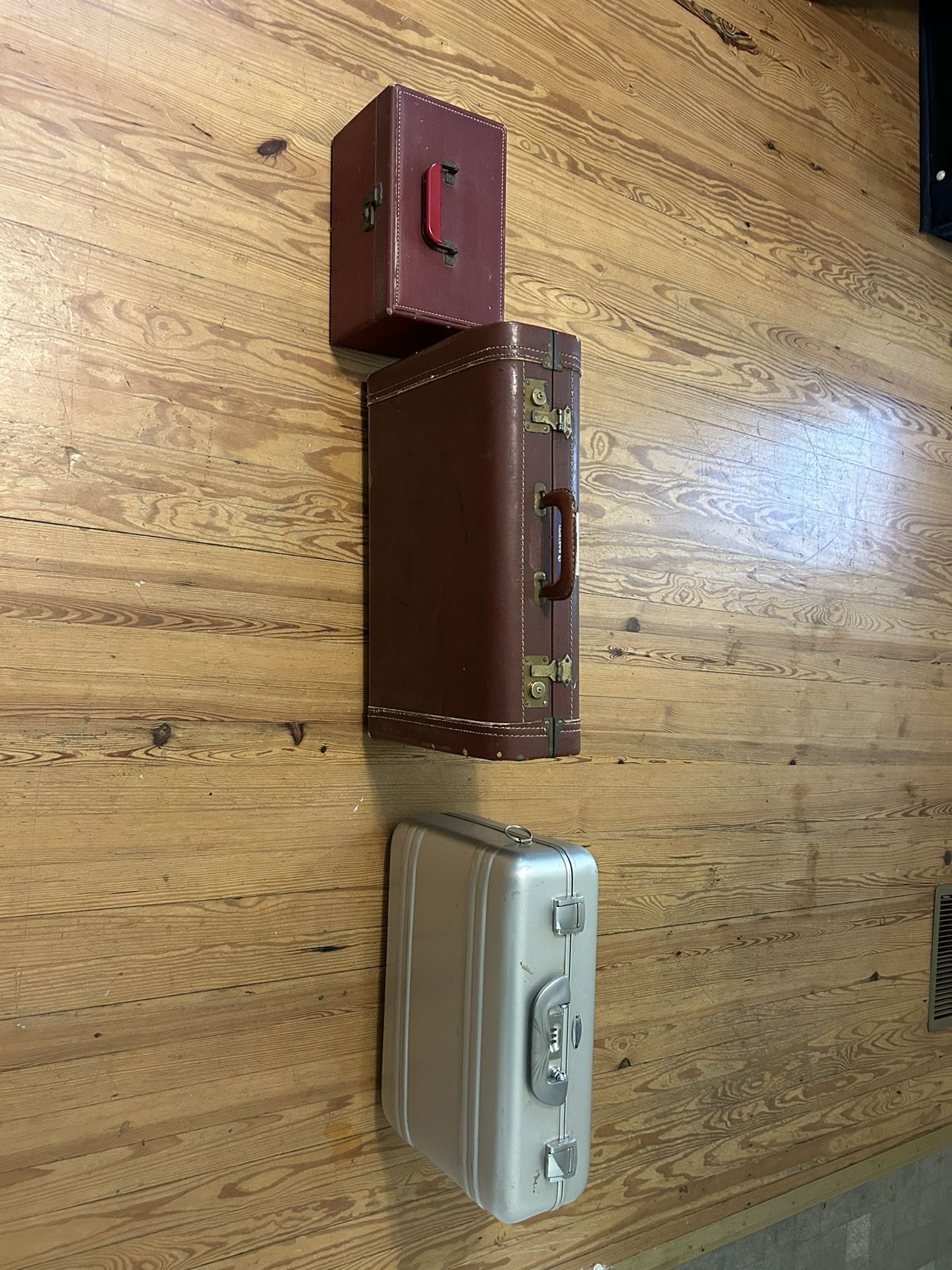 Vintage Suitcases $10 For All 3