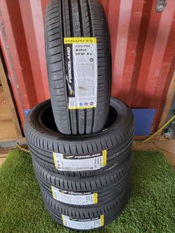 235/45R18 Forceland