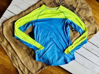 Women’s (M) Nike Miler Long Sleeve Shirt 