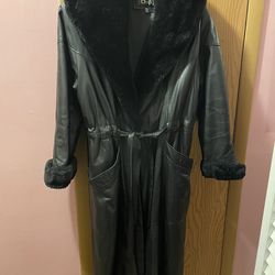 Vintage Pelle Club Woman’s Leather Coat 