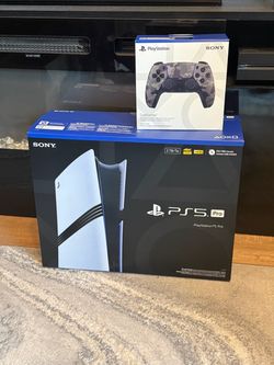 Sony Playstation 5 pro (costco bundle)