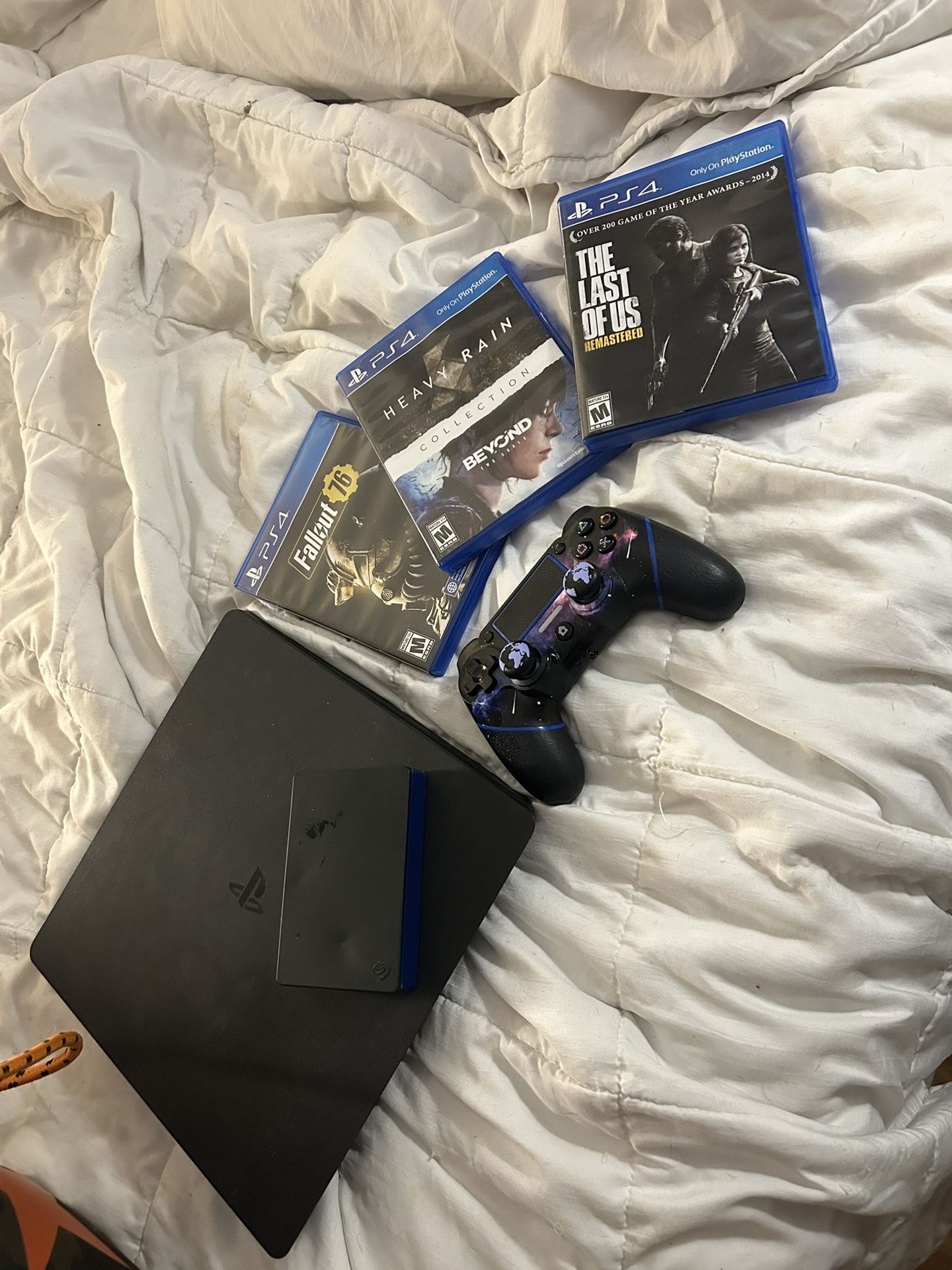 PS4