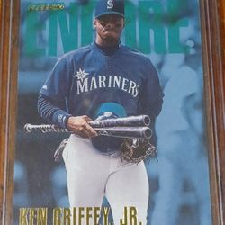 Ken Griffey Jr MVP Fleer Donruss 1993 Seattle Mariners 2 Card Lot